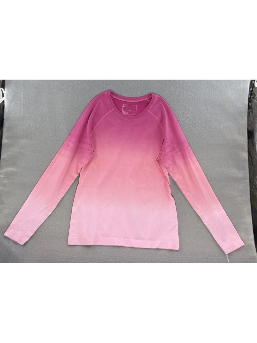 Figs Women’s Seamless Ombré Sunrise Pink NWT XL Long Sleeve